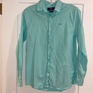 Vineyard vines long sleeve button down shirt